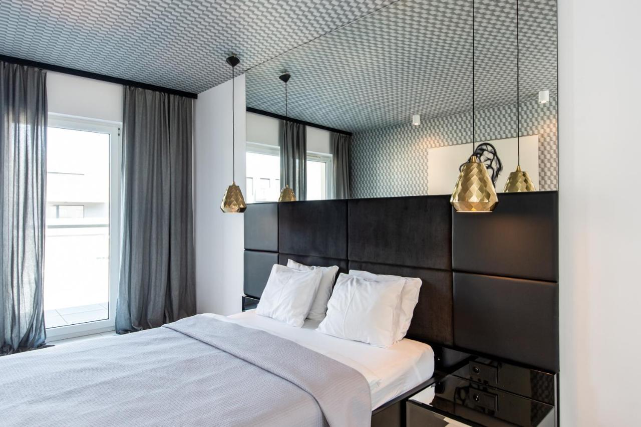 Super-Apartamenty Presidential Suite بوزنان المظهر الخارجي الصورة