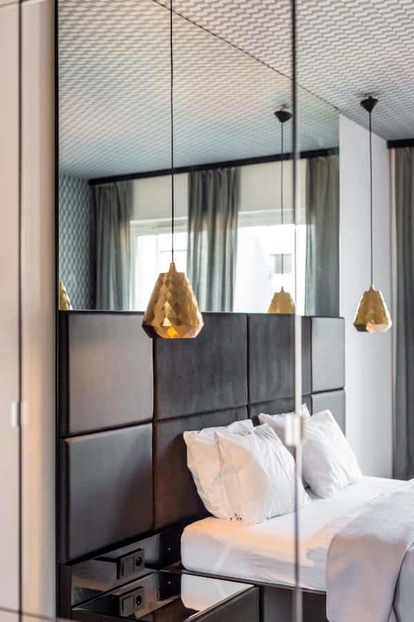 Super-Apartamenty Presidential Suite بوزنان المظهر الخارجي الصورة